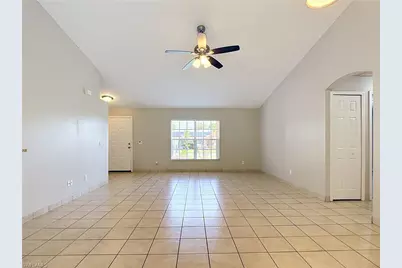 528 SE 27th St, Cape Coral, FL 33904 - Photo 12