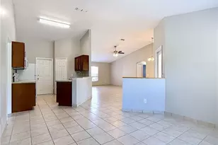 528 SE 27th St, Cape Coral, FL 33904 - Photo 20