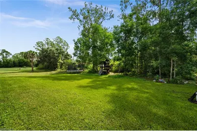 14 Truman Ave, Lehigh Acres, FL 33936 - Photo 20