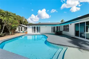 8327 Riviera Ave, Fort Myers, FL 33919 - Photo 36