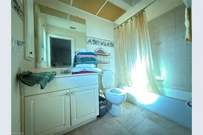 827 NE 17th Ter, Cape Coral, FL 33909 - Photo 10