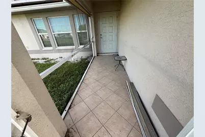 827 NE 17th Ter, Cape Coral, FL 33909 - Photo 4