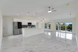 2622 NE 1st Pl, Cape Coral, FL 33909 - Photo 4