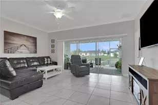 1517 NE 8th Pl, Cape Coral, FL 33909 - Photo 6