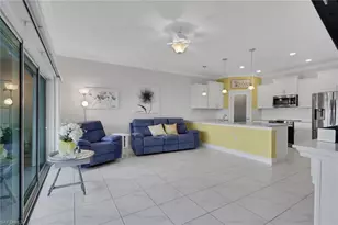1519 NE 8th Pl, Cape Coral, FL 33909 - Photo 8