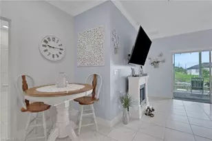 1519 NE 8th Pl, Cape Coral, FL 33909 - Photo 6