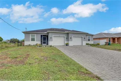 1519 NE 8th Pl, Cape Coral, FL 33909 - Photo 1