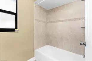 820 SW 16th Terrace, Cape Coral, FL 33991 - Photo 16