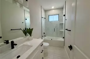 2319 NE 5th Terrace, Cape Coral, FL 33993 - Photo 28