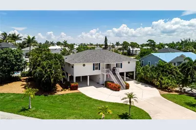 7954 Gabion Ct, Bokeelia, FL 33922 - Photo 2