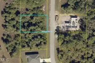 8005 Windswept Cir, Labelle, FL 33935 - Photo 1