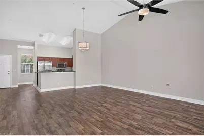 8521 Oakshade Cir #422, Fort Myers, FL 33919 - Photo 2