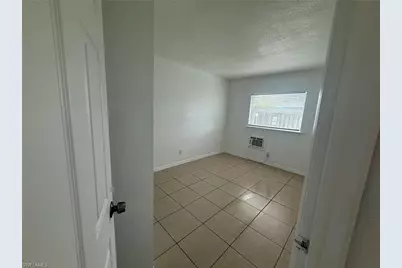 2452 Stella St #101, Fort Myers, FL 33901 - Photo 4