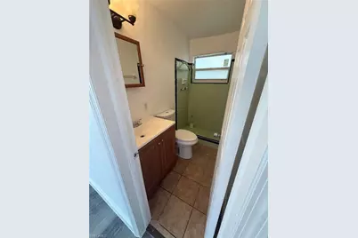 3049 2nd St #4, Fort Myers, FL 33916 - Photo 8