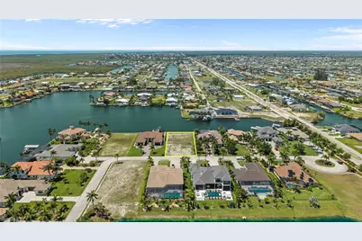 897 W Cape Estates Cir, Cape Coral, FL 33993 - Photo 14