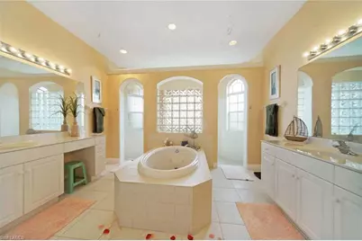 4114 NW 39th Ln, Cape Coral, FL 33993 - Photo 12