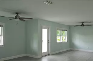 1626 Grace Ave, Fort Myers, FL 33901 - Photo 2