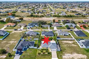 1006 NE 2nd Pl, Cape Coral, FL 33909 - Photo 36