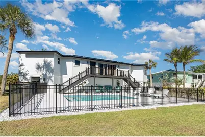 1720 Middle Gulf Dr, Sanibel, FL 33957 - Photo 4