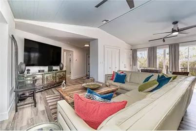 1720 Middle Gulf Dr, Sanibel, FL 33957 - Photo 16