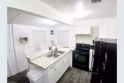 47 Cypress St, North Fort Myers, FL 33903 - Photo 2