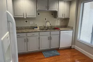 7430 Lake Breeze Dr, Fort Myers, FL 33907 - Photo 2