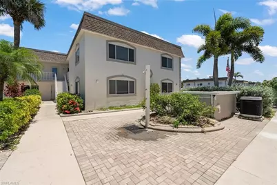 624 Flamingo Dr #112, Venice, FL 34285 - Photo 4