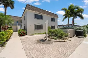 624 Flamingo Dr, Venice, FL 34285 - Photo 4