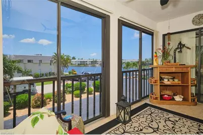 1905 SE 40th Ter #102, Cape Coral, FL 33904 - Photo 24