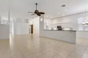7222 Falcon Crest Ct, Fort Myers, FL 33908 - Photo 10