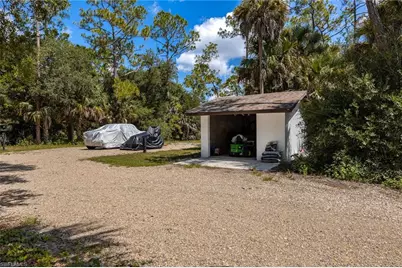 18381 Panther Trail Ln, North Fort Myers, FL 33917 - Photo 32