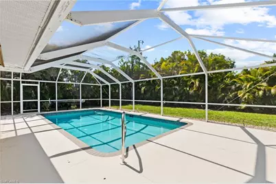 1514 NE 2nd St, Cape Coral, FL 33909 - Photo 26