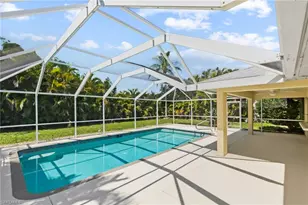 1514 NE 2nd St, Cape Coral, FL 33909 - Photo 2