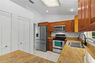 1514 NE 2nd St, Cape Coral, FL 33909 - Photo 10