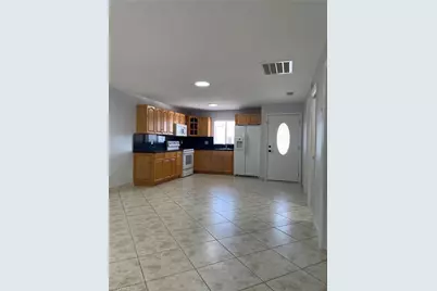 4132 SW 7th Pl #4132, Cape Coral, FL 33914 - Photo 4