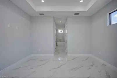 872 Spaulding St E, Lehigh Acres, FL 33974 - Photo 16