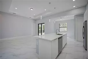 872 Spaulding St E, Lehigh Acres, FL 33974 - Photo 12