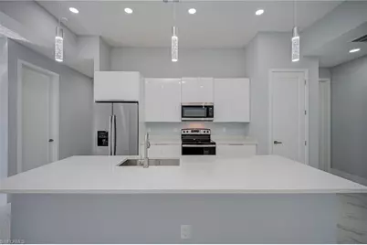 872 Spaulding St E, Lehigh Acres, FL 33974 - Photo 8
