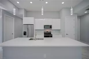 872 Spaulding St E, Lehigh Acres, FL 33974 - Photo 8