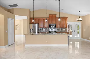 1813 SE 8th Ave, Cape Coral, FL 33990 - Photo 16