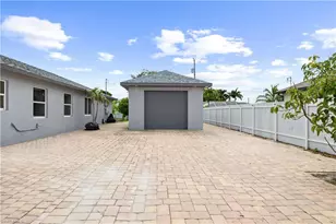 1813 SE 8th Ave, Cape Coral, FL 33990 - Photo 44