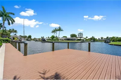 846 Cypress Lake Cir, Fort Myers, FL 33919 - Photo 32