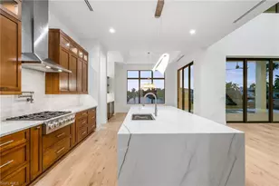 846 Cypress Lake Cir, Fort Myers, FL 33919 - Photo 6