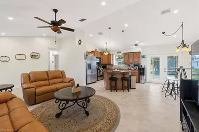 4321 SW 16th Pl, Cape Coral, FL 33914 - Photo 4