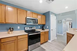 1927 NE 33rd St, Cape Coral, FL 33909 - Photo 10
