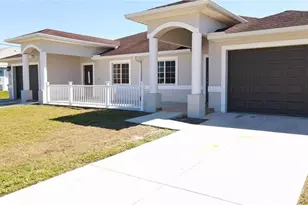 152 Pullman St, Lehigh Acres, FL 33974 - Photo 2