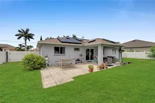 221 NE 23rd Ave, Cape Coral, FL 33909 - Photo 26