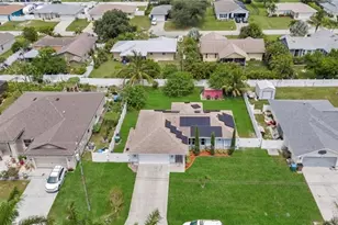 221 NE 23rd Ave, Cape Coral, FL 33909 - Photo 32