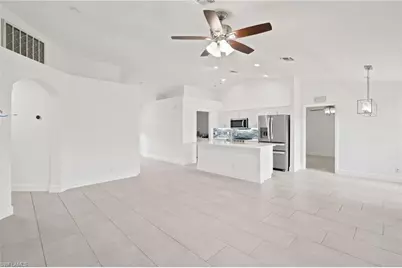 841 NE 6th Ave, Cape Coral, FL 33909 - Photo 12