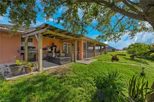 610 NE 12th St, Cape Coral, FL 33909 - Photo 22